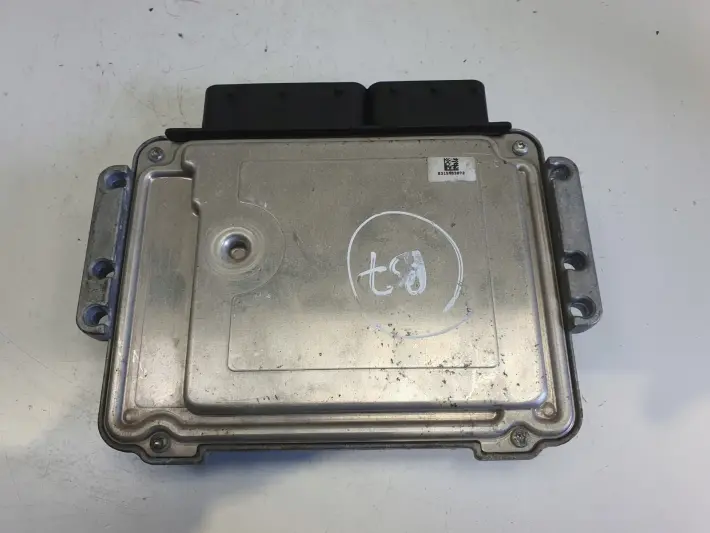 Volvo S60 II V60 1.6 T3 STEROWNIK SILNIKA komputer 0261S06611