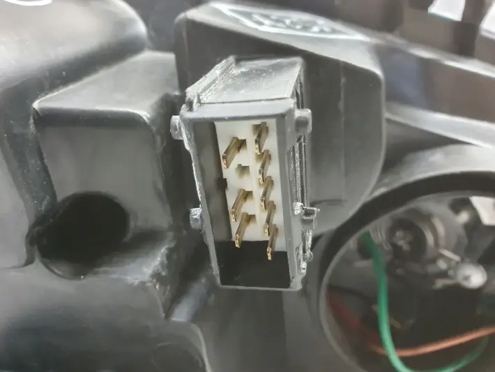 Peugeot 307 05-08r LIFT PRZEDNIA LAMPA LEWA lewy przód