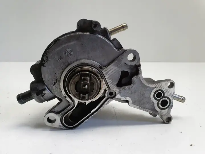 Audi A4 B5 B6 B7 A6 C5 1.9 TDI POMPA VACUM wakum 038145209A