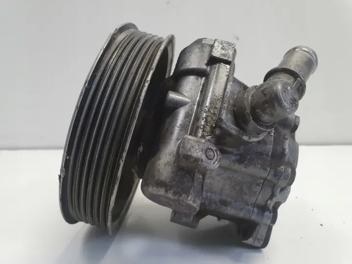 Audi A6 C5 2.0 20V POMPA WSPOMAGANIA 4B0145153