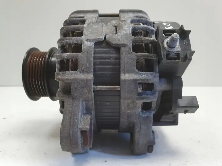 Volvo V40 II 2.0 D3 ALTERNATOR bosch 30659580