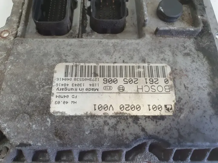 Smart ForTwo 0.7 T turbo STEROWNIK SILNIKA 0261205006