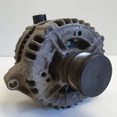 Volvo V70 III XC70 II 2.4 D5 ALTERNATOR 0121715079