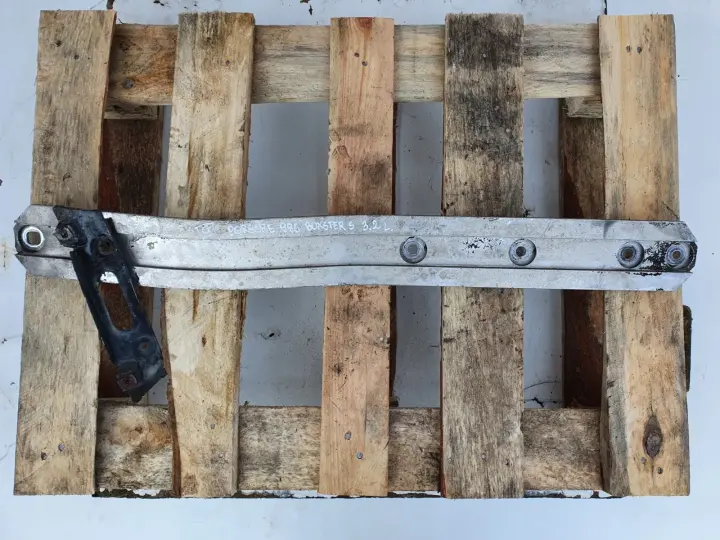 Porsche Boxster 986 TYLNA BELKA Wzmocnienie