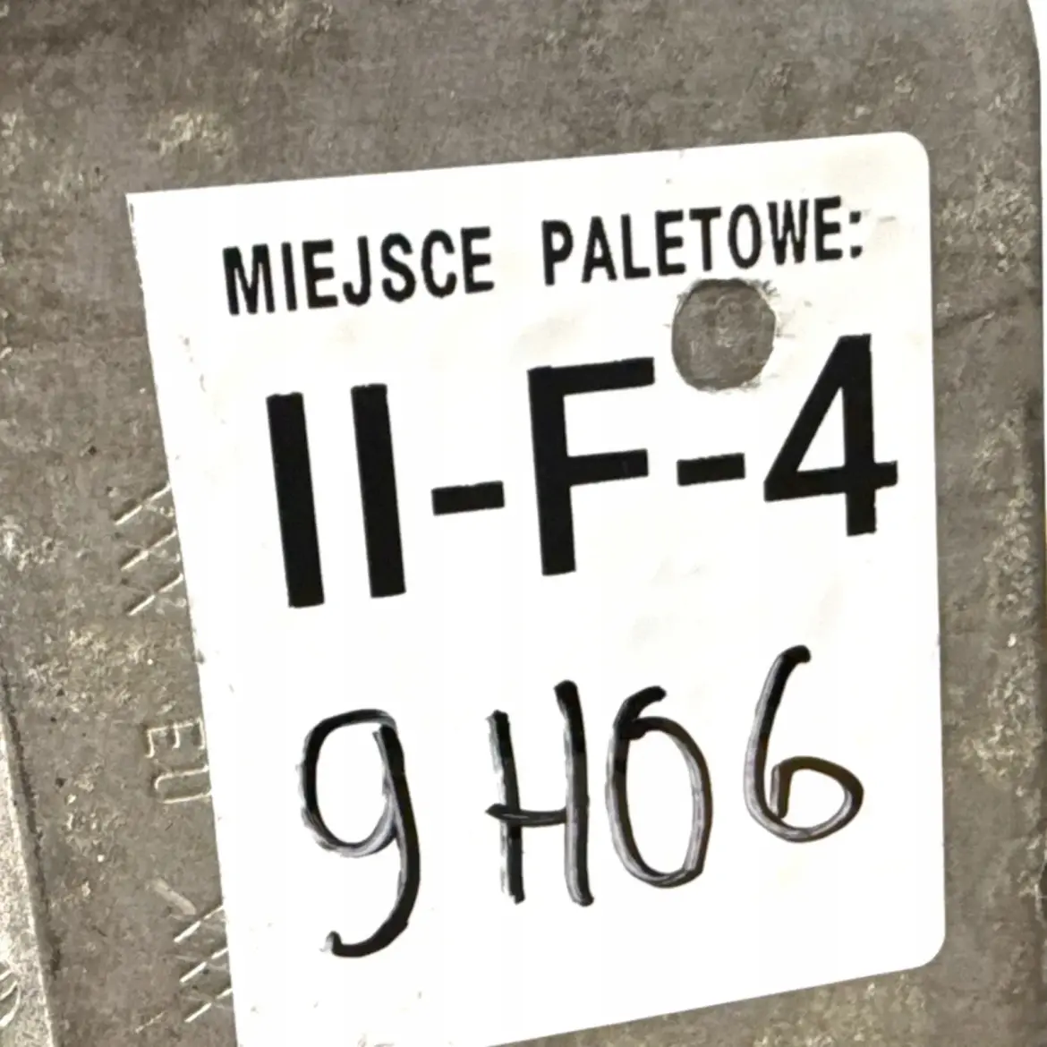 0e09d2ae686e1d98a54376eb8e4c9c97