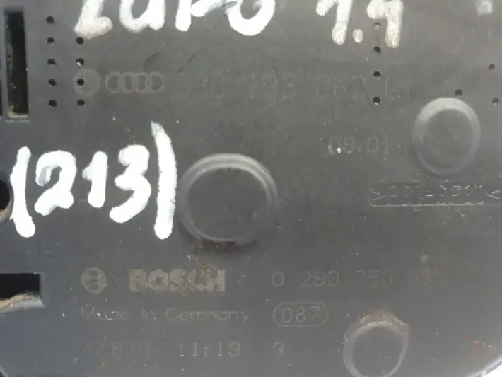 VW Lupo 1.4 16V PRZEPUSTNICA 0280750095 030133062C