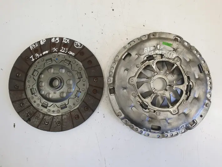 Audi A3 II 8P 1.9 TDI DOCISK TARCZA sprzęgło