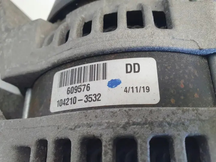Ford C-Max 1.8 16V ALTERNATOR 104210-3532