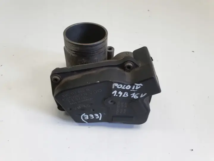VW Polo IV 1.4 16V PRZEPUSTNICA 03C133062B