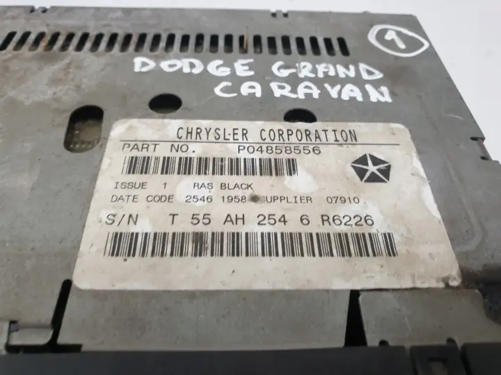 Dodge Grand Caravan RADIO SAMOCHODOWE CD P04858556