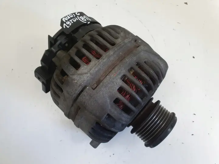 Audi A3 8L Golf IV 1.9 TDI ALTERNATOR BOSCH