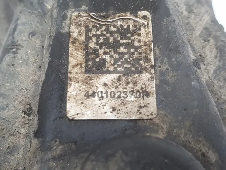 Renault Megane IV TYLNY ZACISK HAMULCOWY lewy tył 440102370R