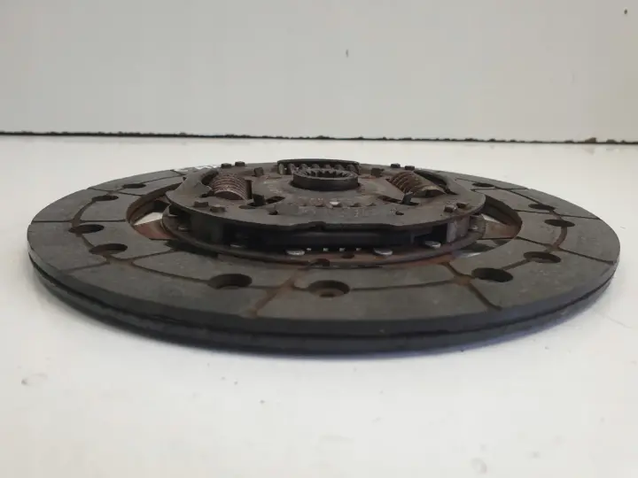4c2dba17aa7e181614cf373ec55b0100