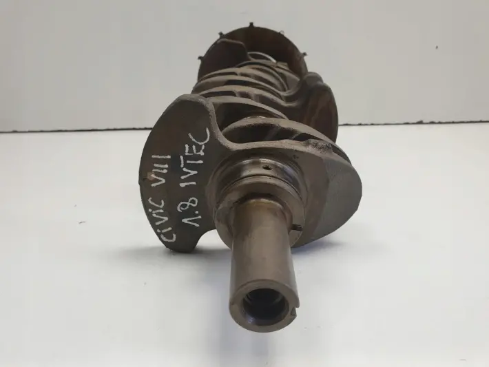 Honda Civic VIII 1.8 WAŁ KORBOWY R18A2