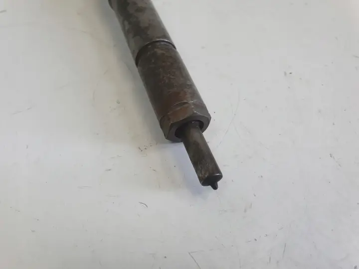 Citroen Nemo 1.3 HDI WTRYSKIWACZ wtrysk 0445110351