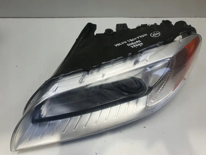 Volvo S80 II V70 III XENON KOMPLET PRZEDNIA LAMPA LEWA lewy przód 31214347