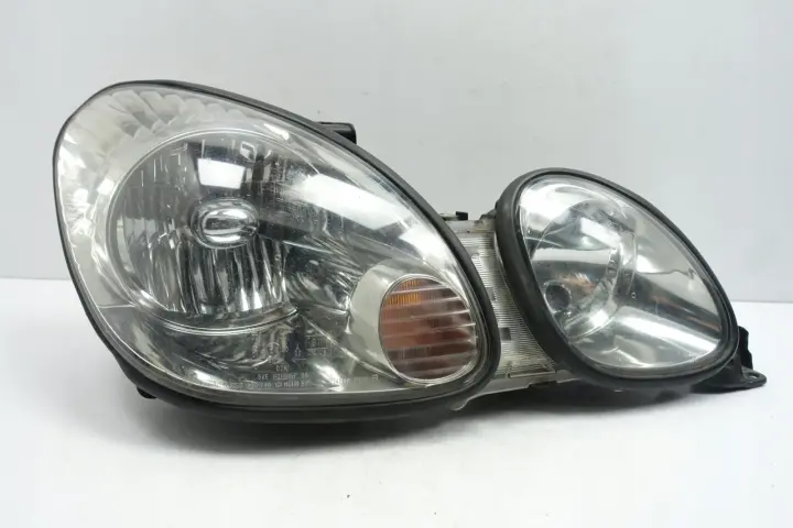 Lexus GS300 II 97-05 PRZEDNIA LAMPA prawa EUROPA