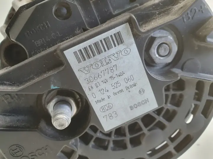 Volvo S60 I V70 II 2.4 D5 ALTERNATOR 30667787