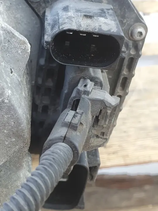 Volvo V40 II MAGLOWNICA przekładnia kierownicza EUROPA 31476464
