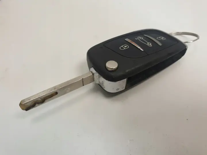 ae9cb8ca98fbe04563ef87013158d21b