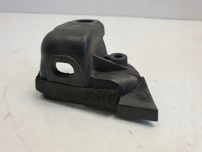 Porsche Boxster 986 PRAWY UCHWYT DACHU zaczep