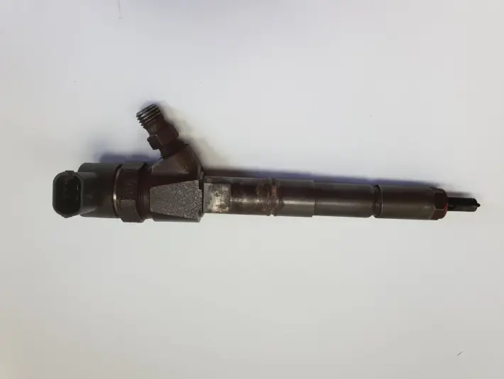 Opel Vectra C 1.9 CDTI 16V WTRYSKIWACZ wtrysk 0445110243