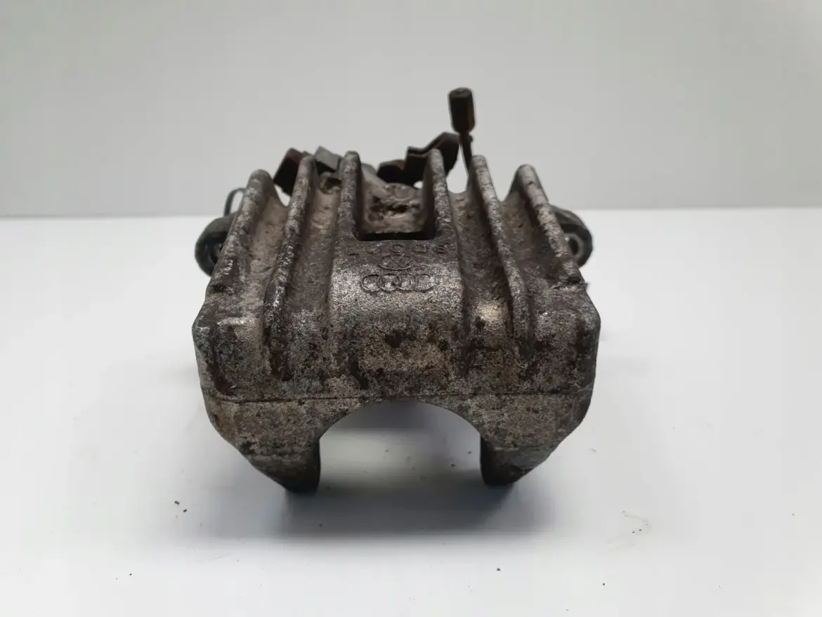 VW Golf IV Bora Audi A3 LEWY ZACISK HAMULCOWY tył kierowcy Lucas