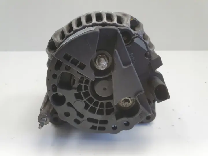 Seat Leon II 1.9 TDI ALTERNATOR Bosch