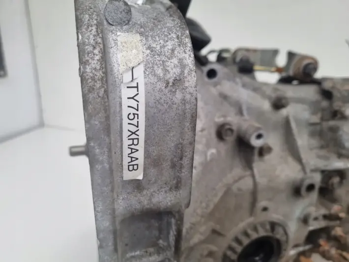 Subaru Legacy IV 2.0 16V SKRZYNIA BIEGÓW 5J-TY757XRAAB manualna MANUAL