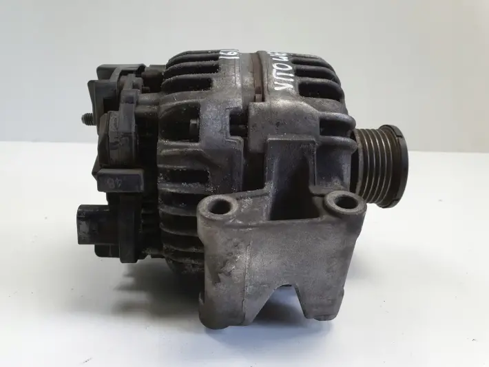 Mercedes Vito W639 2.2 CDI ALTERNATOR 0124425077 bosch 120A
