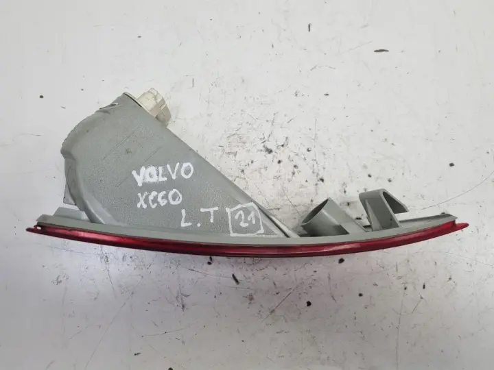 Volvo XC60 LAMPA PRZECIWMGIELNA ŚWIATŁO PRZECIWMGIELNE 89074901