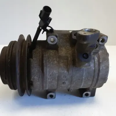 Mitsubishi Pajero III 3.2 DID SPRĘŻARKA KLIMATYZACJI 447220-3657