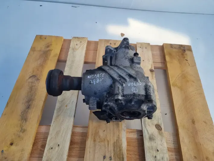 Volvo XC90 4.4 V8 REDUKTOR SKRZYNI BIEGÓW 30759031