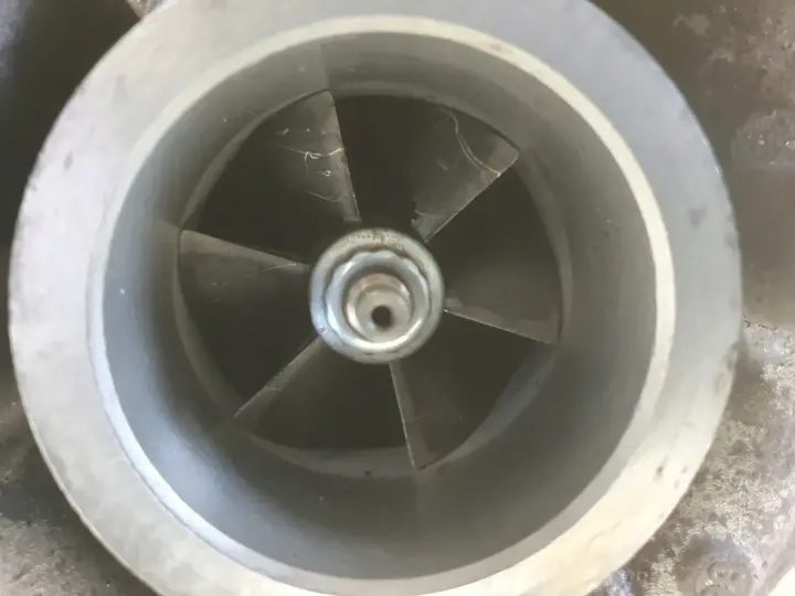 Volvo S40 II V50 2.0 D TURBOSPRĘŻARKA turbo 9662464980