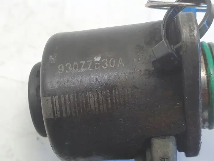 Mercedes W211 2.2 CDI REGULATOR CIŚNIENIA PALIWA 9307Z530A