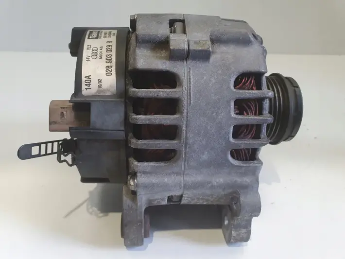 VW Passat B5 FL 1.9 TDI ALTERNATOR 028903029R valeo