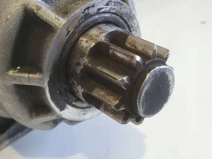 VW Golf V 1.9 TDI ROZRUSZNIK bosch