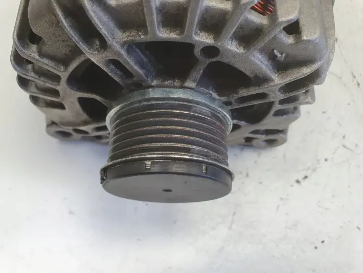 Peugeot Partner II 1.6 HDI ALTERNATOR VALEO