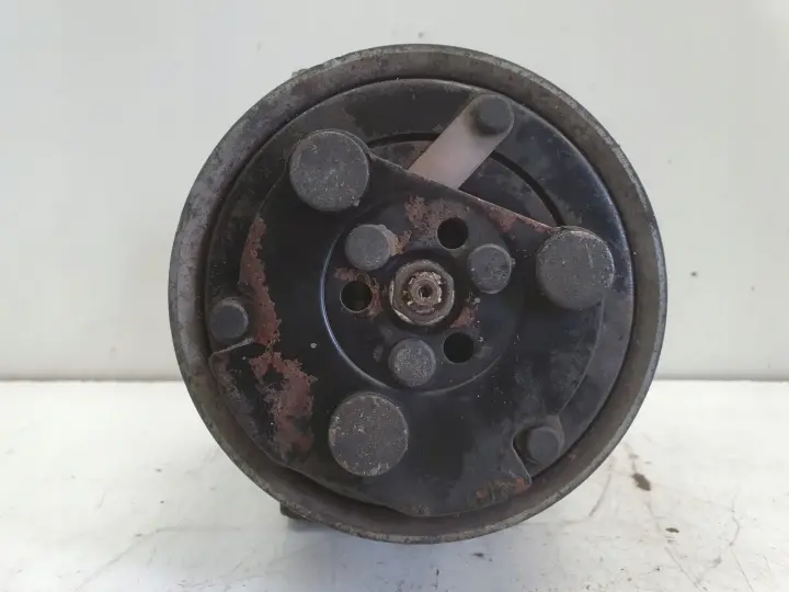 c41238c9e17d26f8d2792e57831fd037