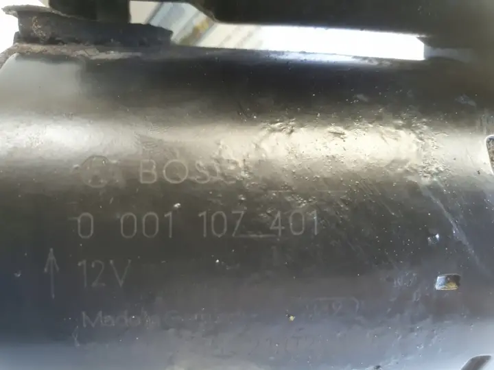 Opel Astra II G 1.6 8V ROZRUSZNIK 0001107401 bosch