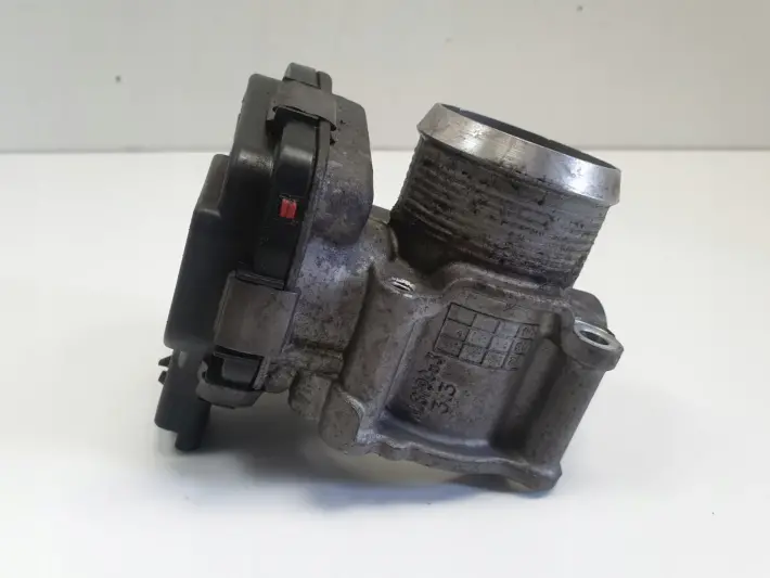 Volvo V40 II 1.6 D2 PRZEPUSTNICA 9673534480