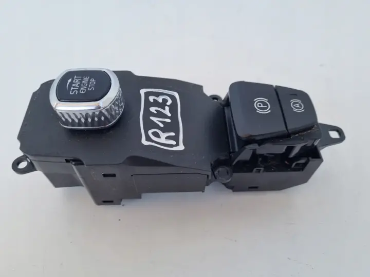 VOLVO S60 III V60 II XC60 II PANEL START STOP Przycisk hamulca P31443819