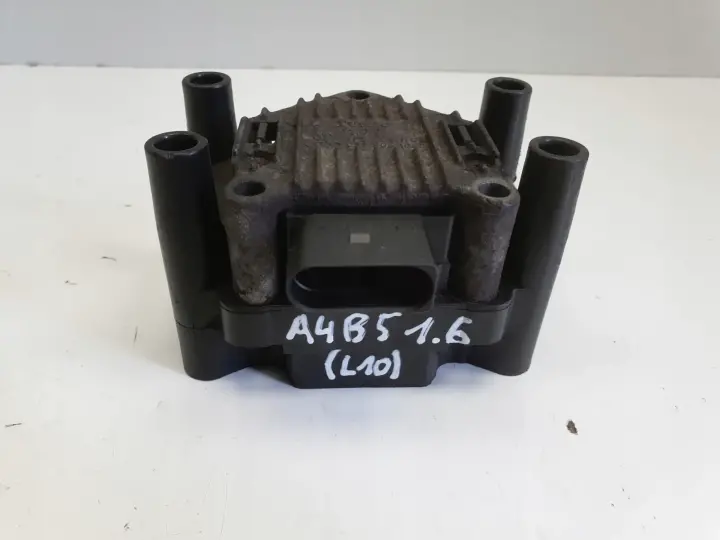 Audi A4 B5 1.6 8V CEWKA ZAPŁONOWA