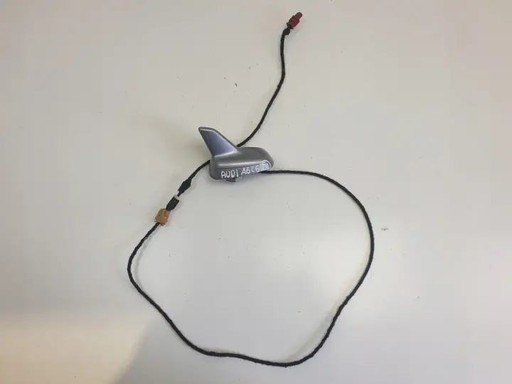 Audi A6 C6 sedan ANTENA DACHOWA 4F5035503F