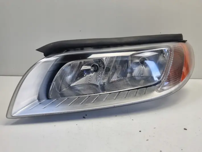 Volvo S80 II V70 III 07-13r PRZEDNIA LAMPA LEWA lewy przód EUROPA 31214351