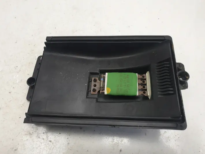 Seat Cordoba II REZYSTOR DMUCHAWY Nawiewu