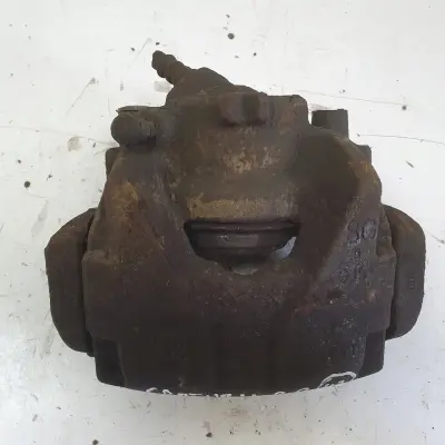 Renault Captur II PRAWY PRZEDNI ZACISK HAMULCOWY przód PASAŻERA 368