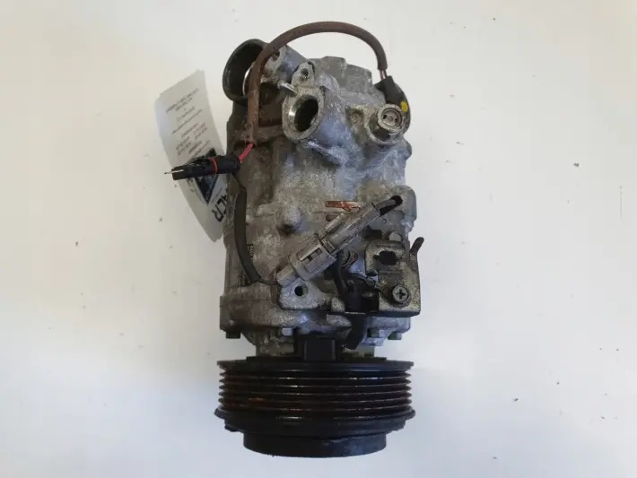 BMW F30 2.0 D SPRĘŻARKA KLIMATYZACJI 9330829-02