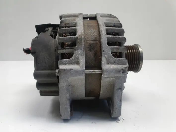 Renault Megane IV 1.7 dCi ALTERNATOR 231001847R 2716544B FGN23S082 230A RN