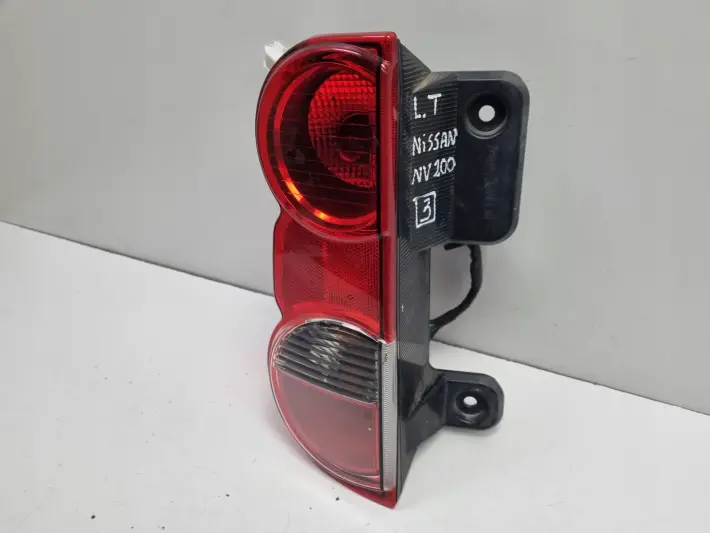 Nissan NV200 TYLNIA TYLNA LAMPA LEWA lewy tył kierowcy EU EUROPA